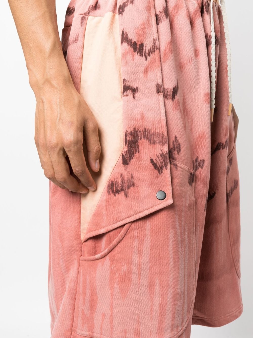 painterly-print cotton bermuda shorts - 7