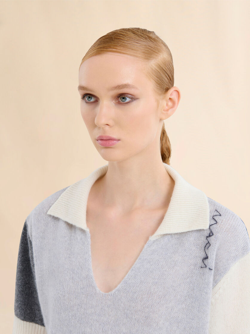 GREY CASHMERE COLOUR BLOCK POLO SHIRT WITH MARNI SYMBOL - 4