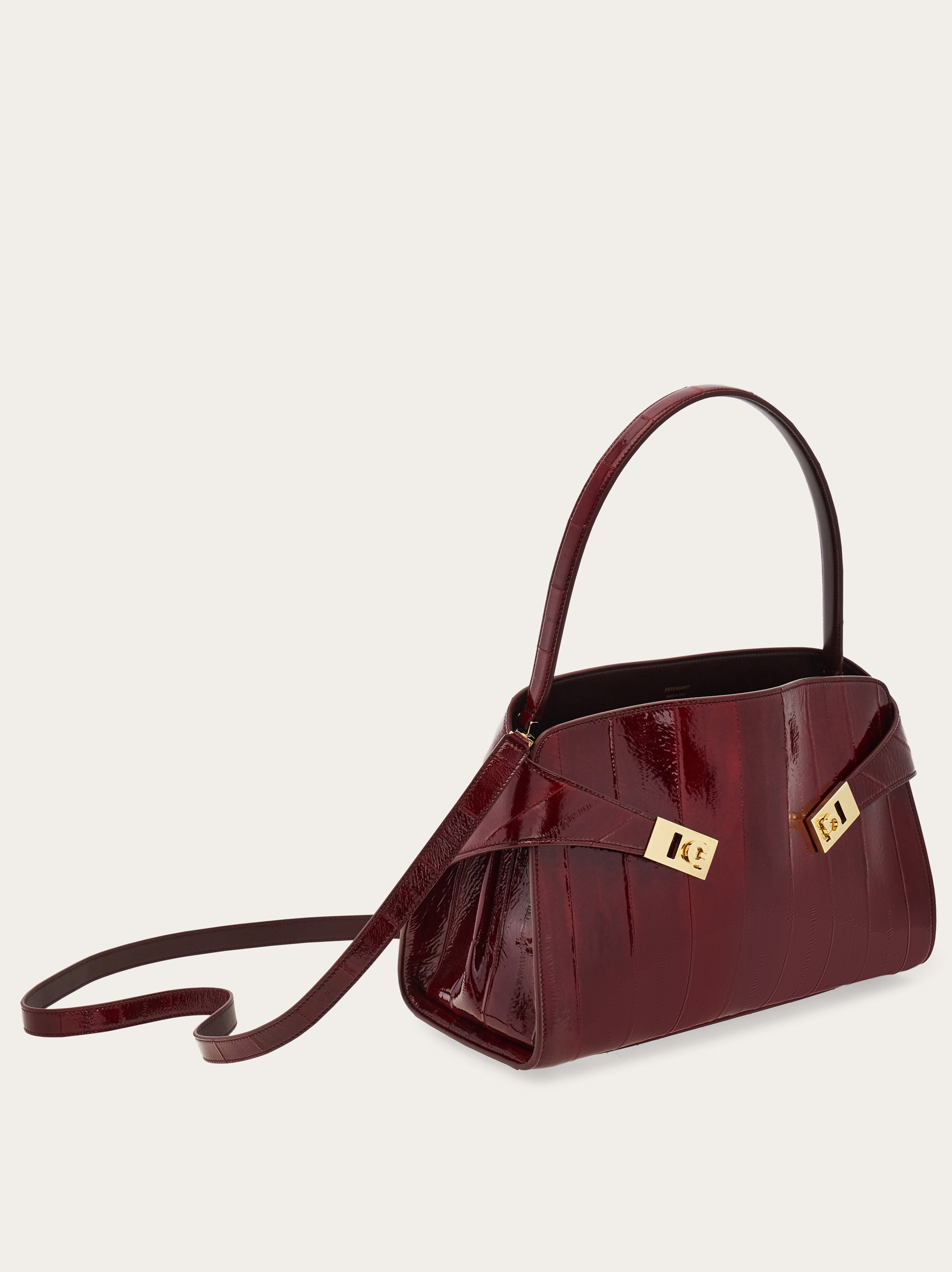 Hug soft shoulder bag (M) - 7