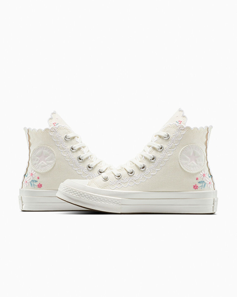 Chuck 70 Embroidered 6