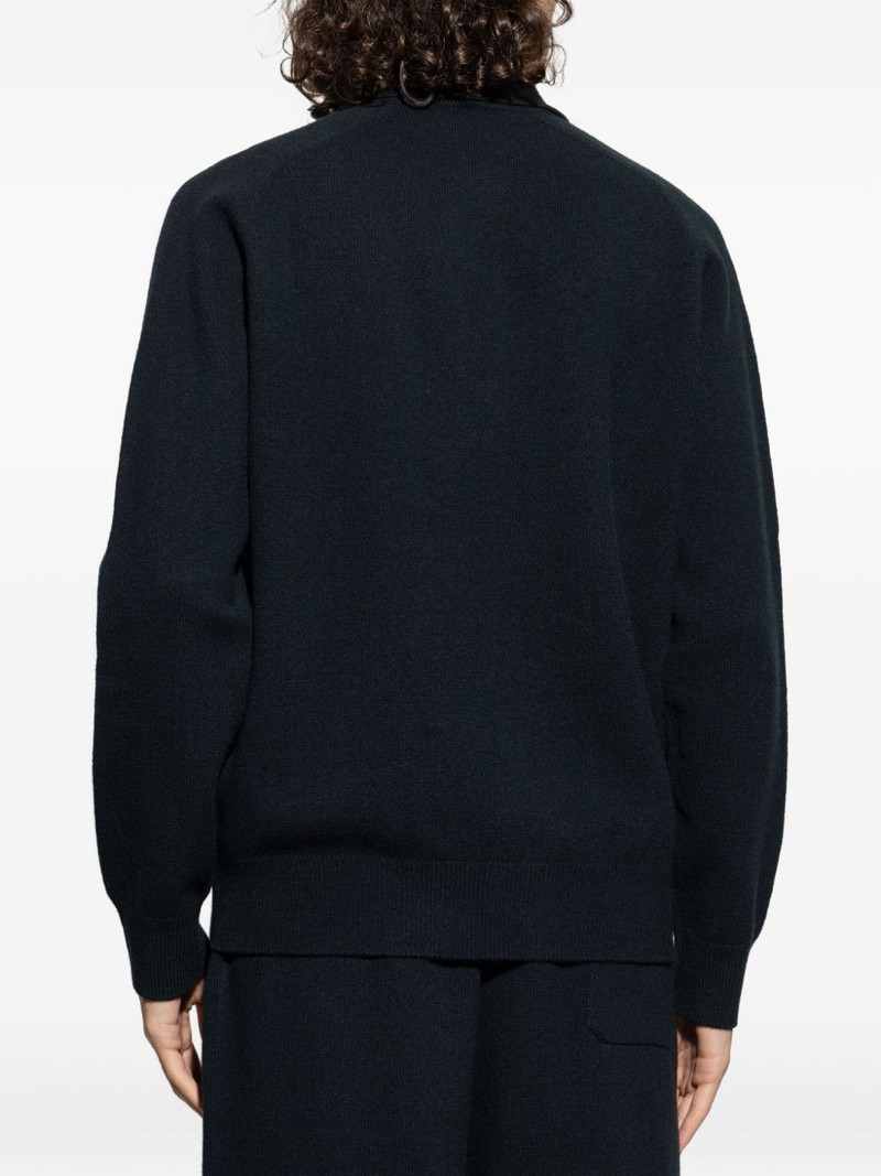 buttoned polo shirt 4
