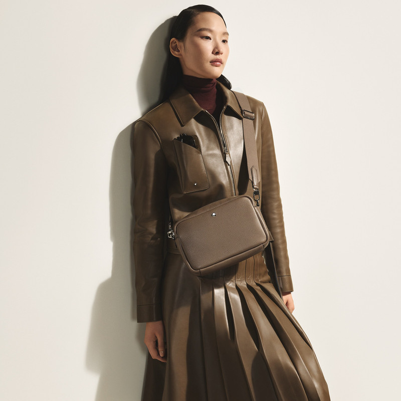 Montblanc Montblanc Companion crossbody outlook