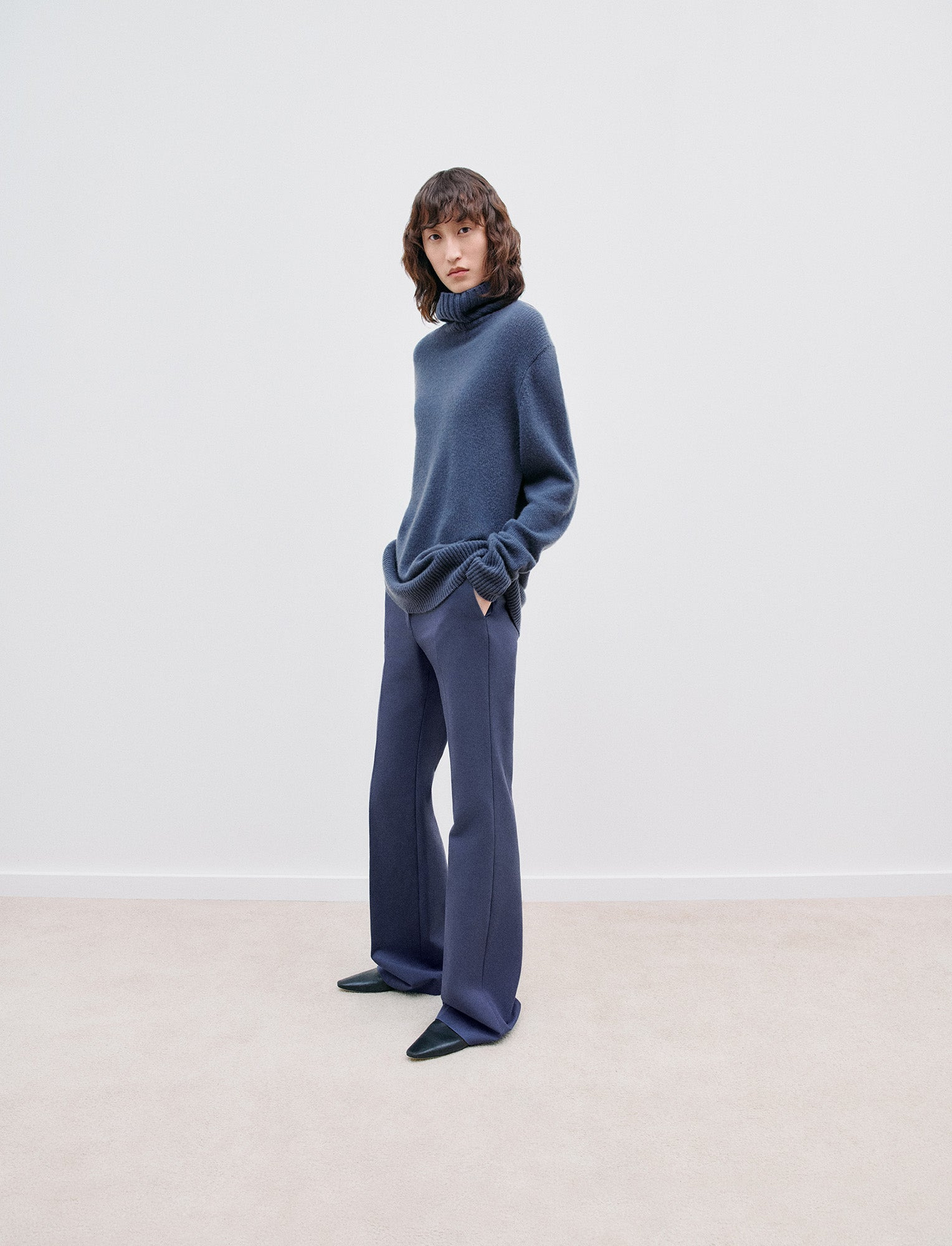 Open Cashmere High Neck Jumper - 6