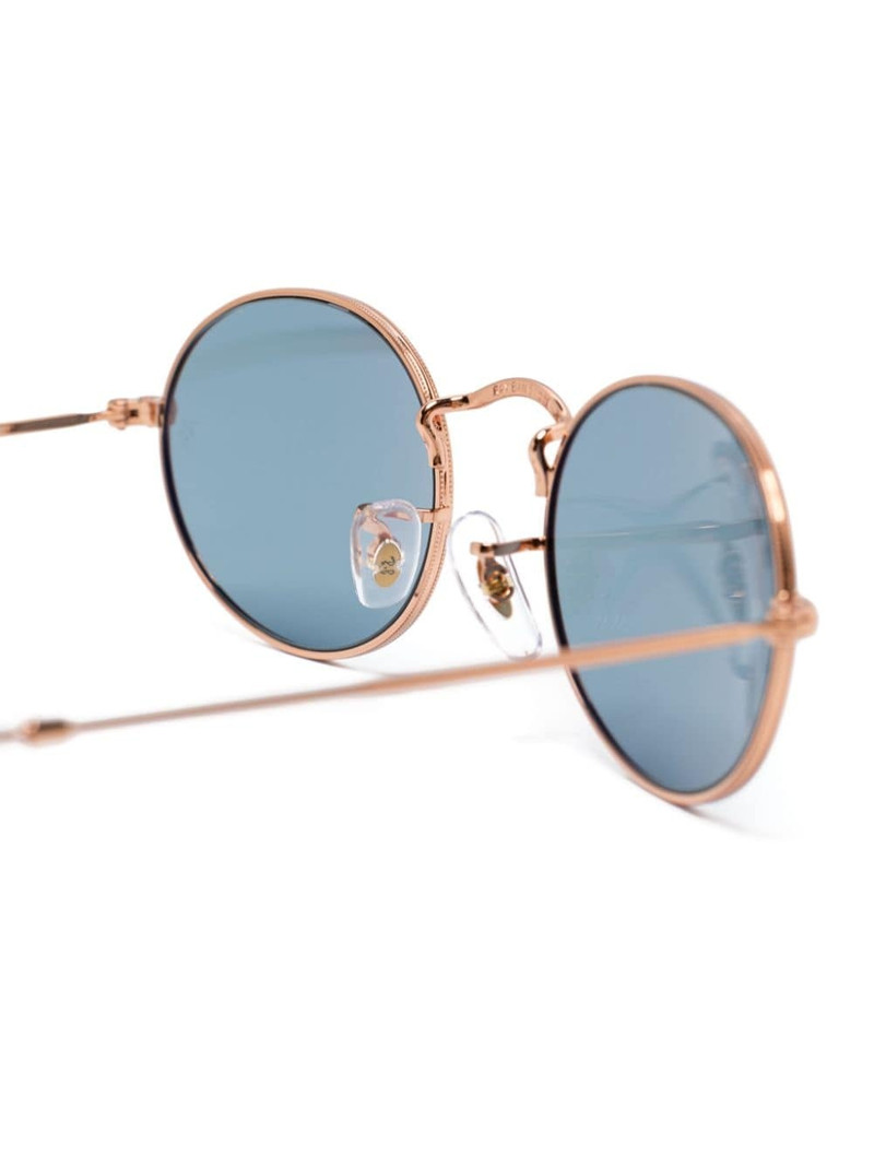 oval-frame sunglasses 3