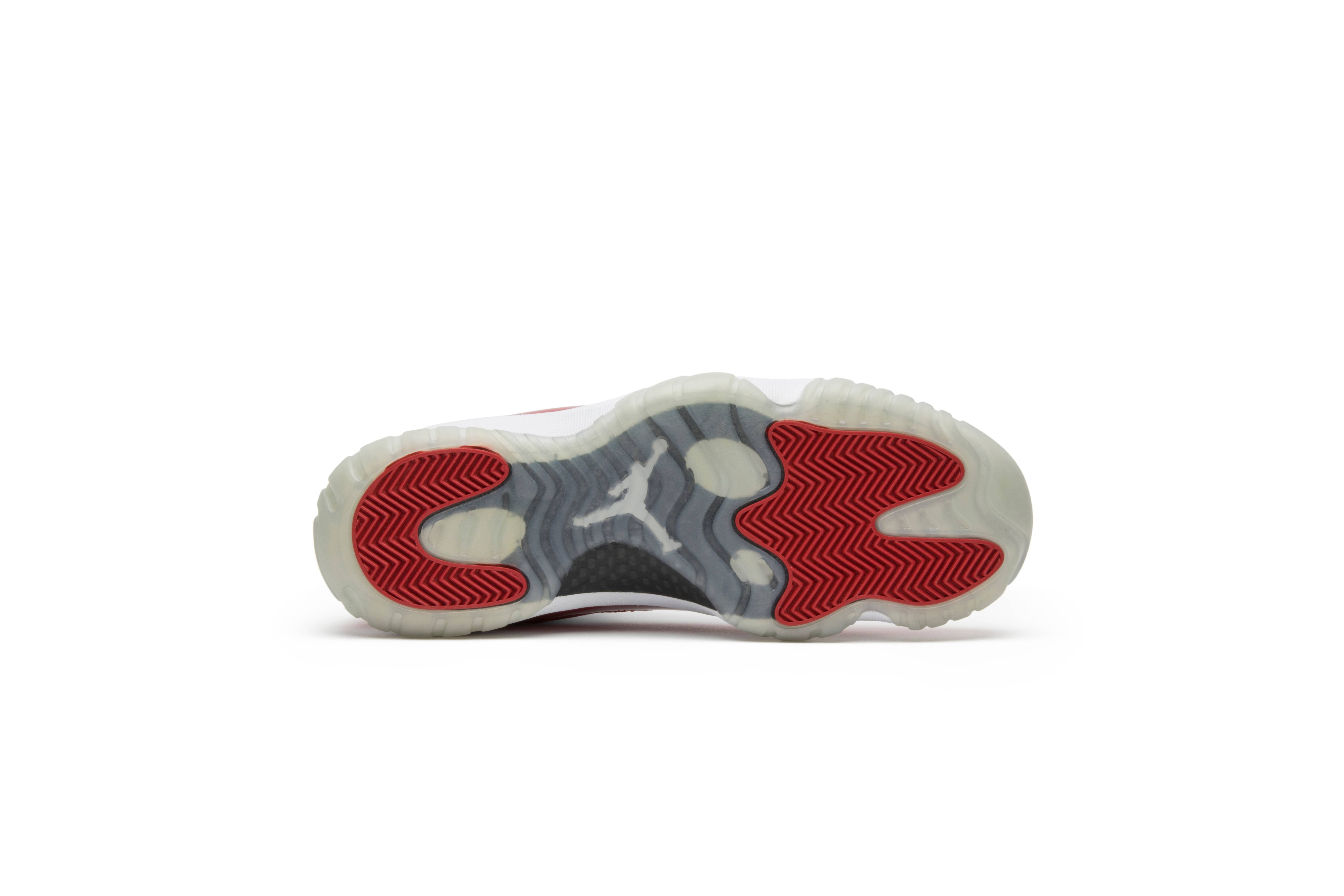 Air Jordan 11 Retro Low 'Cherry' 2016 - 4