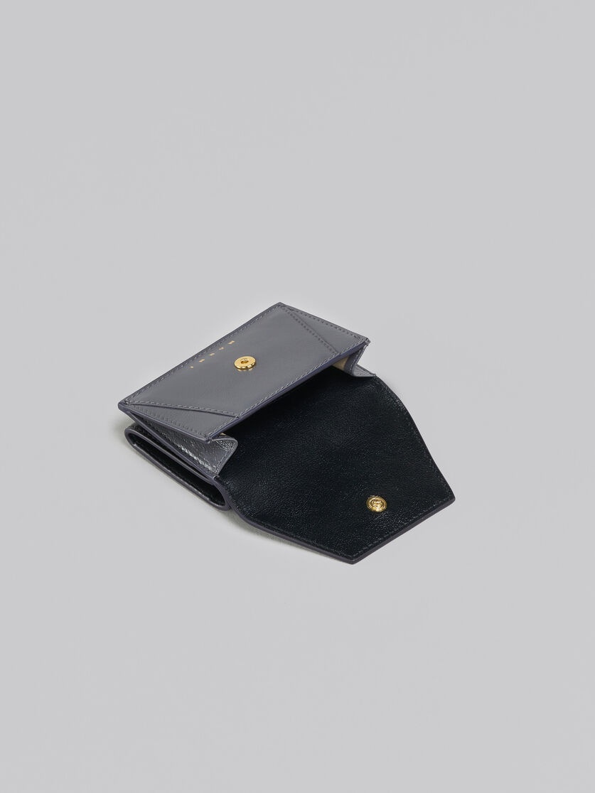 GREY AND BLACK LEATHER TRI-FOLD WALLET - 5