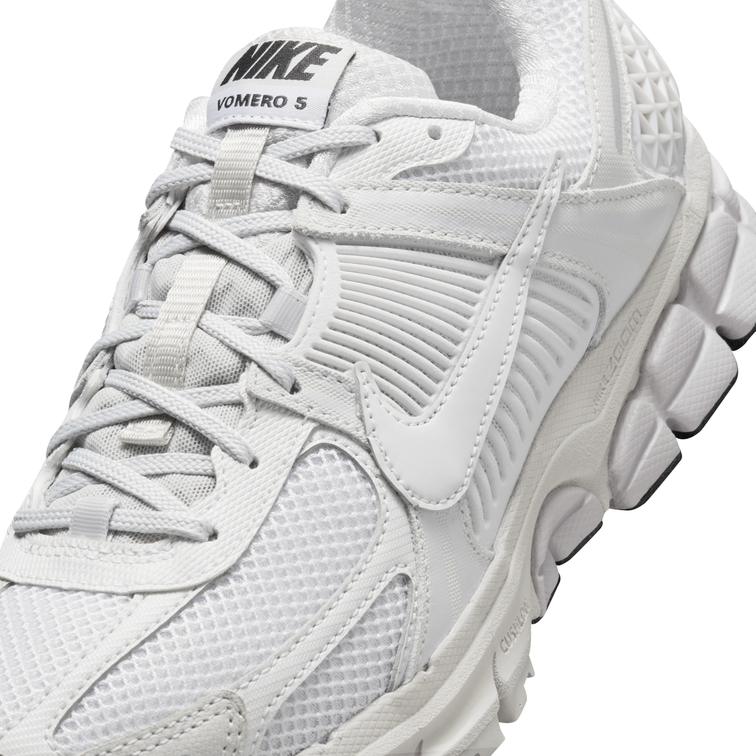 Nike Women's Zoom Vomero 5 Shoes - 8