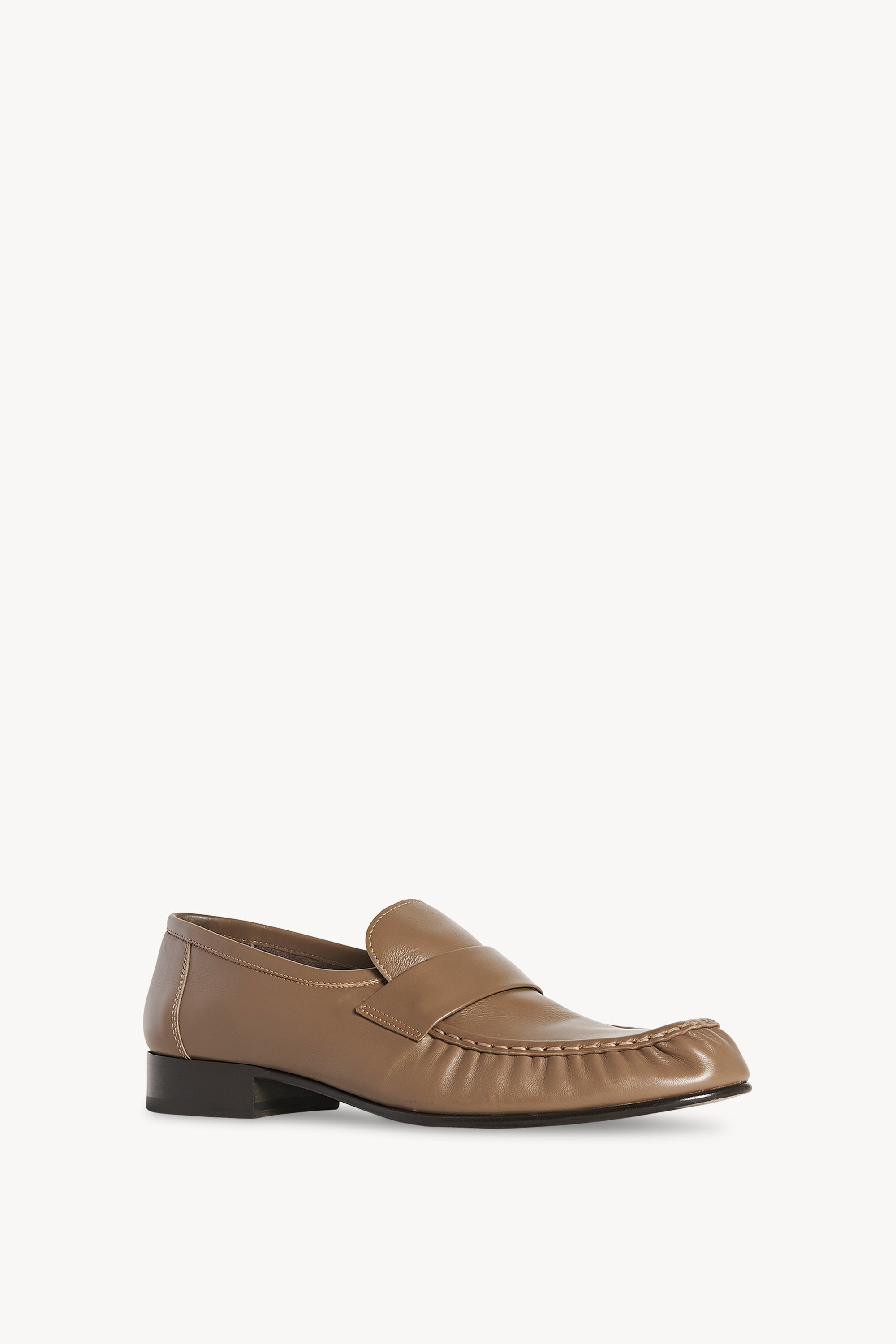 Soft Loafer in Leather - 2