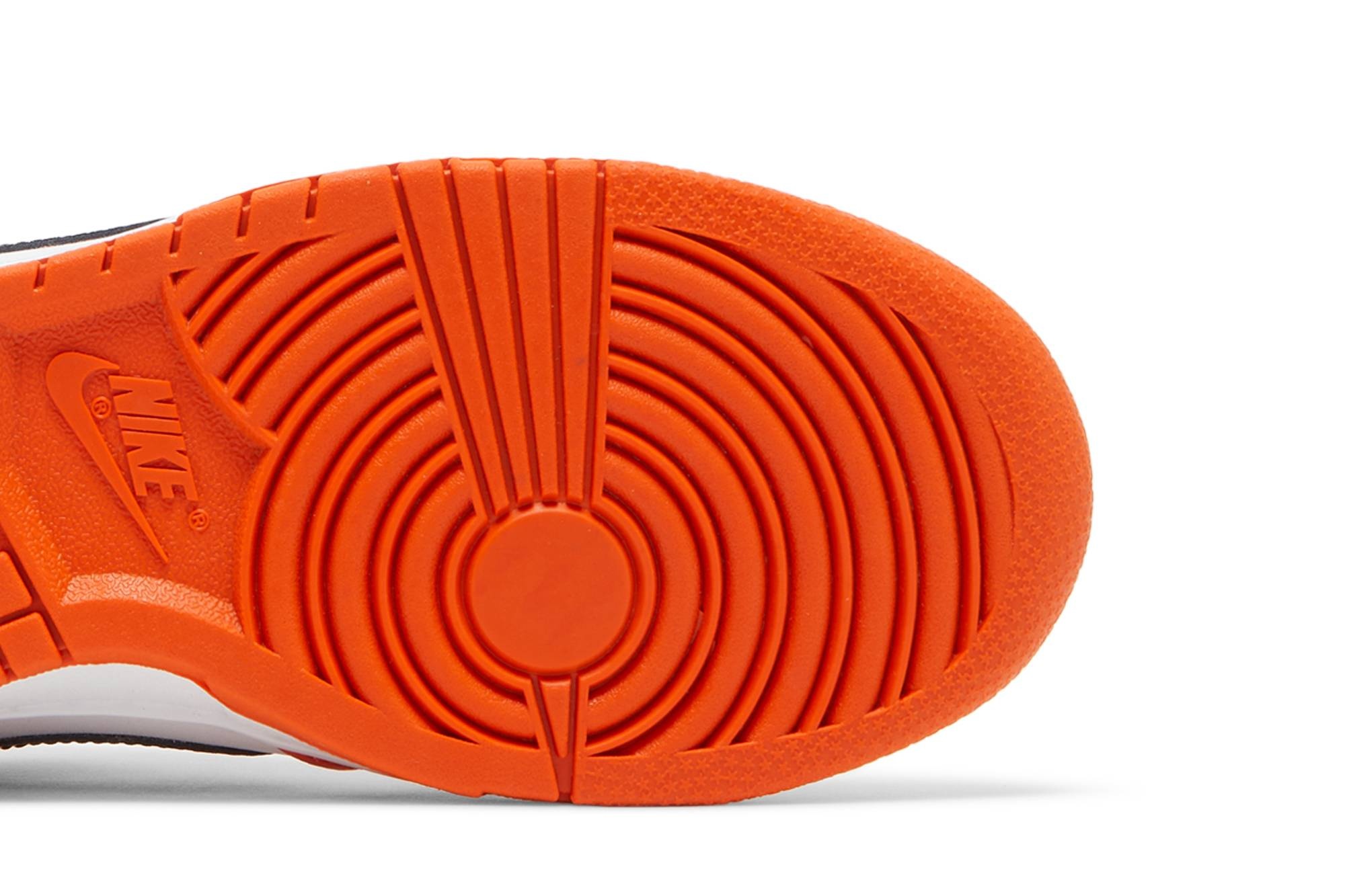 Wmns Dunk Low 'Halloween - Patent' - 5