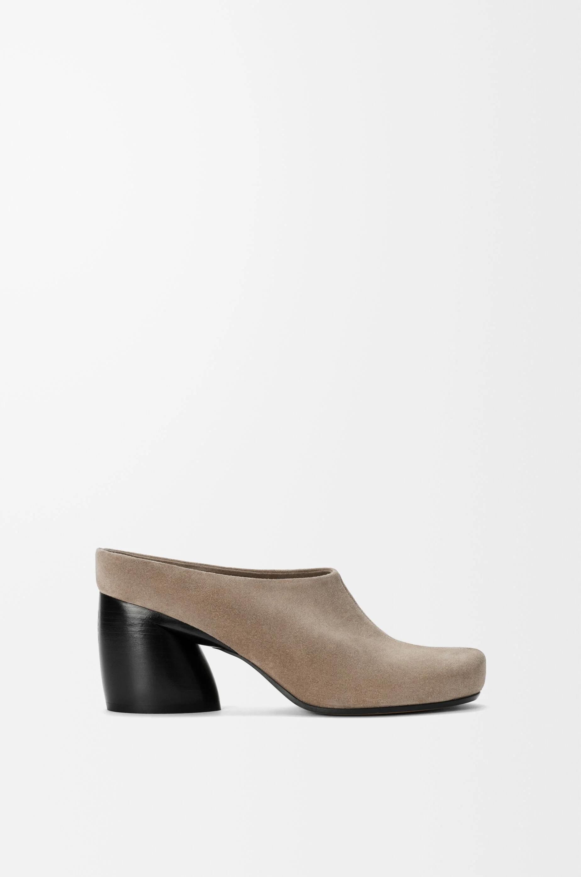 Oval mule in suede calfskin - 1