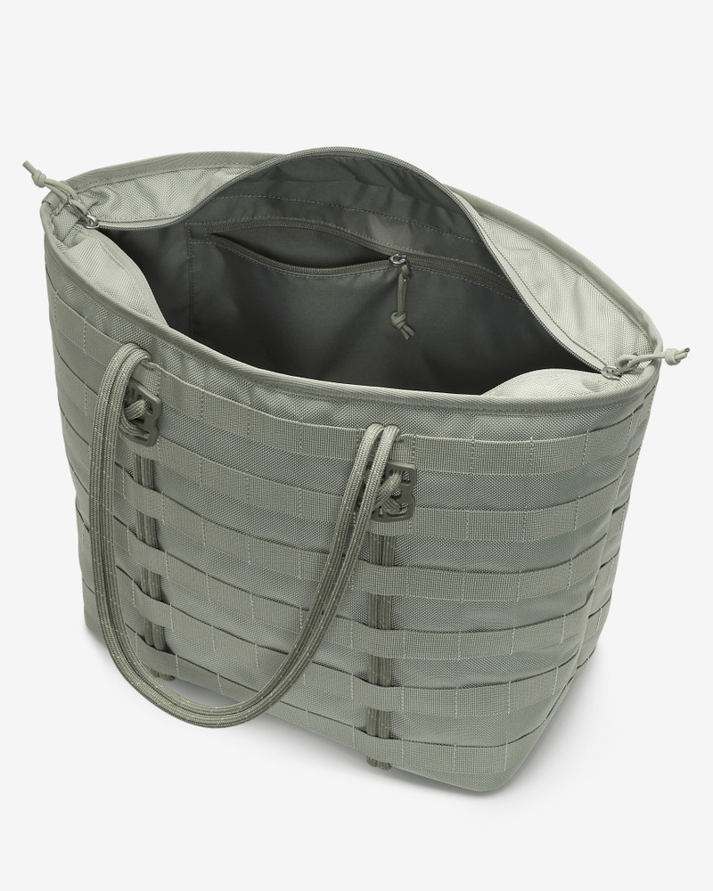 Nike Sportswear RPM Tote (26L) 6