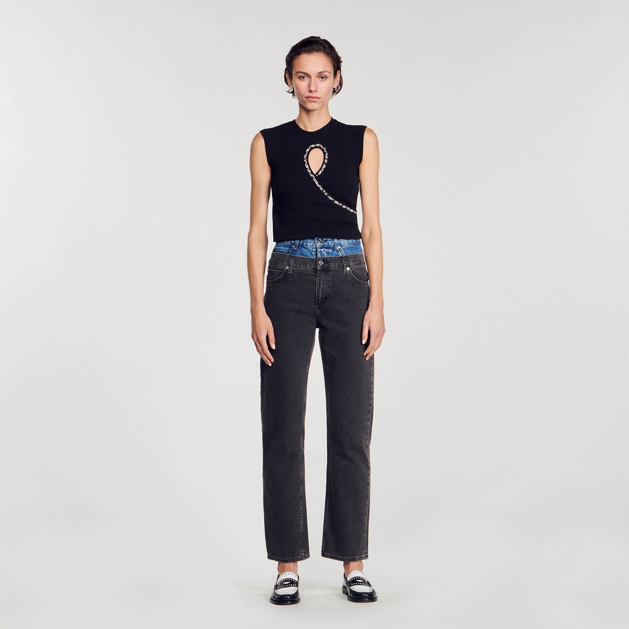 SHORT VEST WITH RHINESTONE TEARDROP - 3