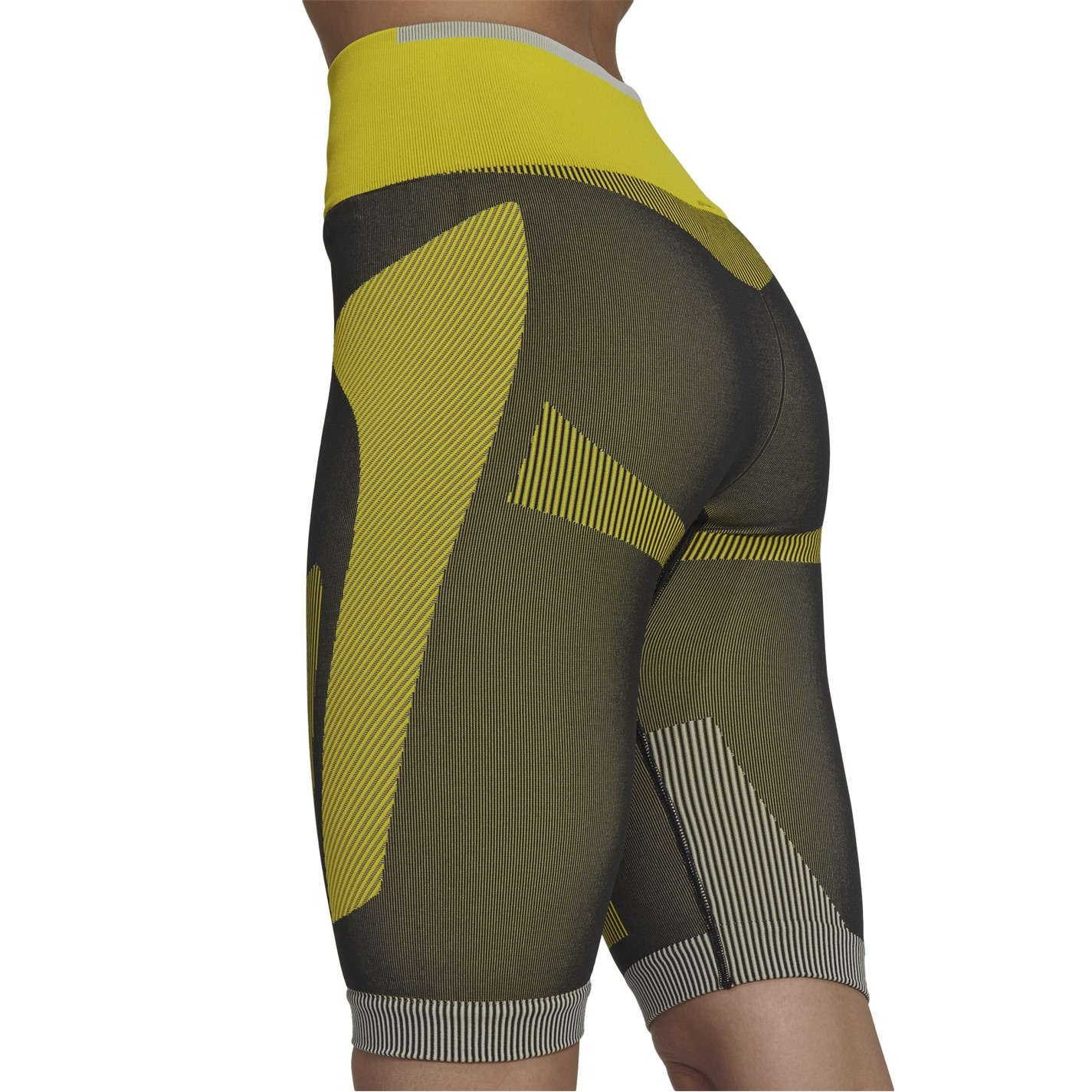 TRUESTRENGTH CYCLE SHORTS - 6