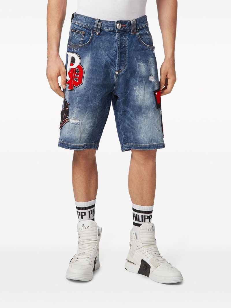patch-detail distressed denim shorts 3