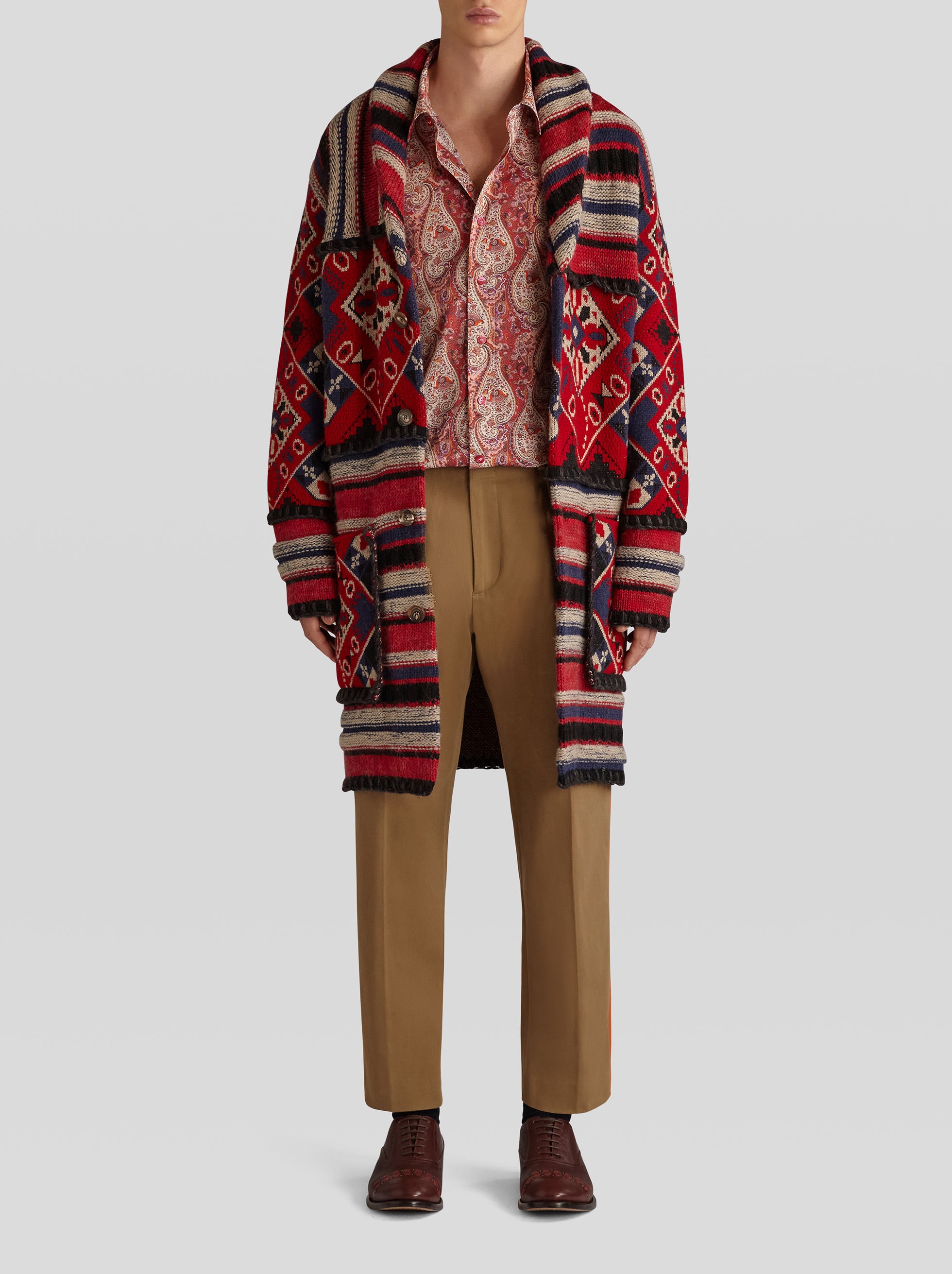 TROUSERS WITH TUCKS AND SIDE BAND - 3