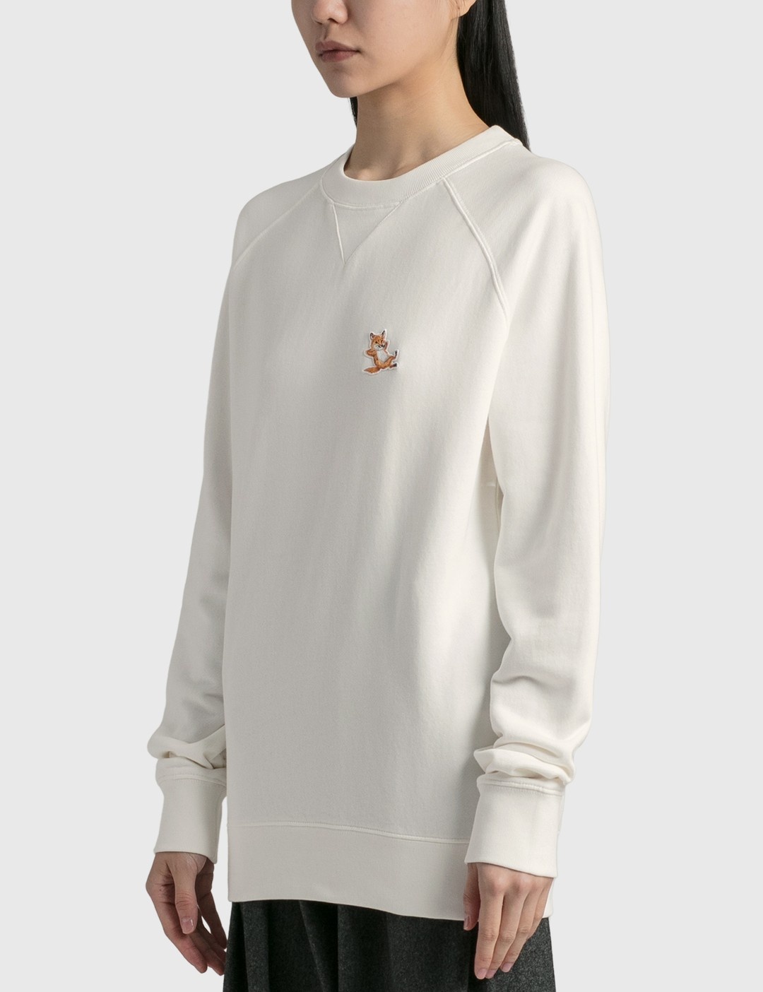 CHILLAX FOX PATCH CLASSIC SWEATSHIRT - 2