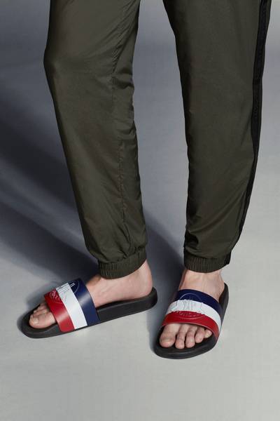 Moncler Basile Slides outlook