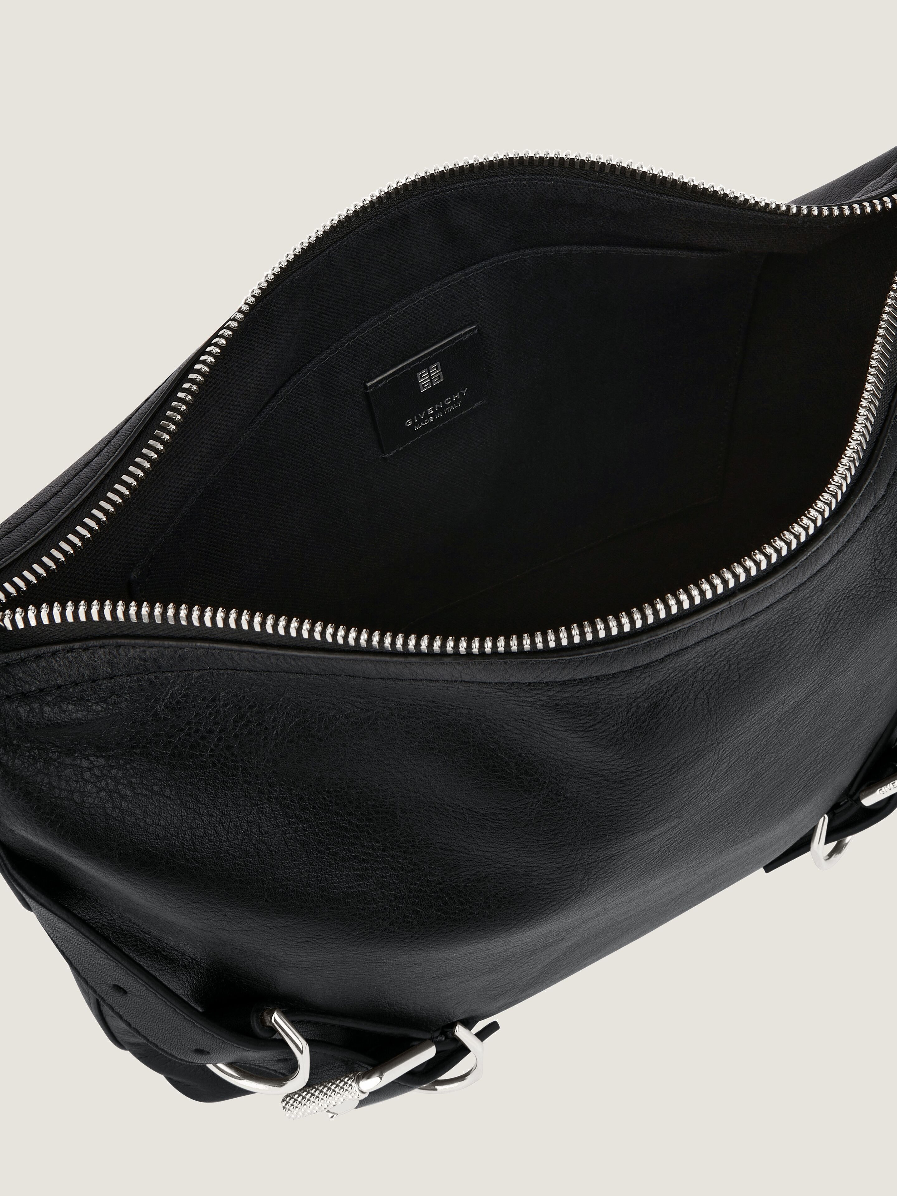 VOYOU CROSSBODY BAG IN GRAINED LEATHER - 4
