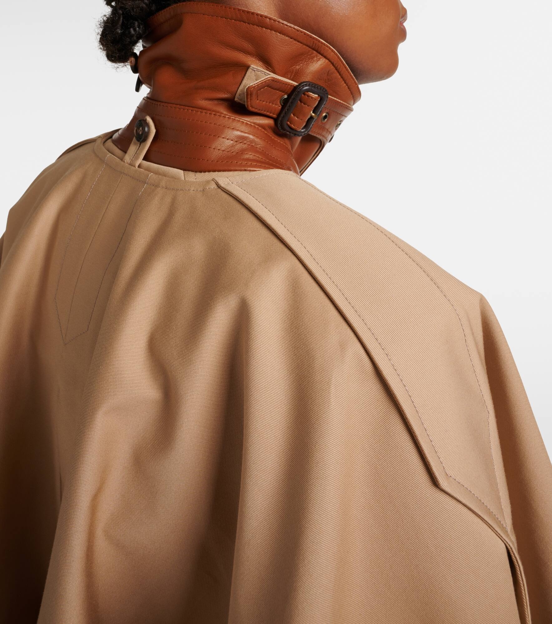 Caped cotton gabardine trench coat - 5