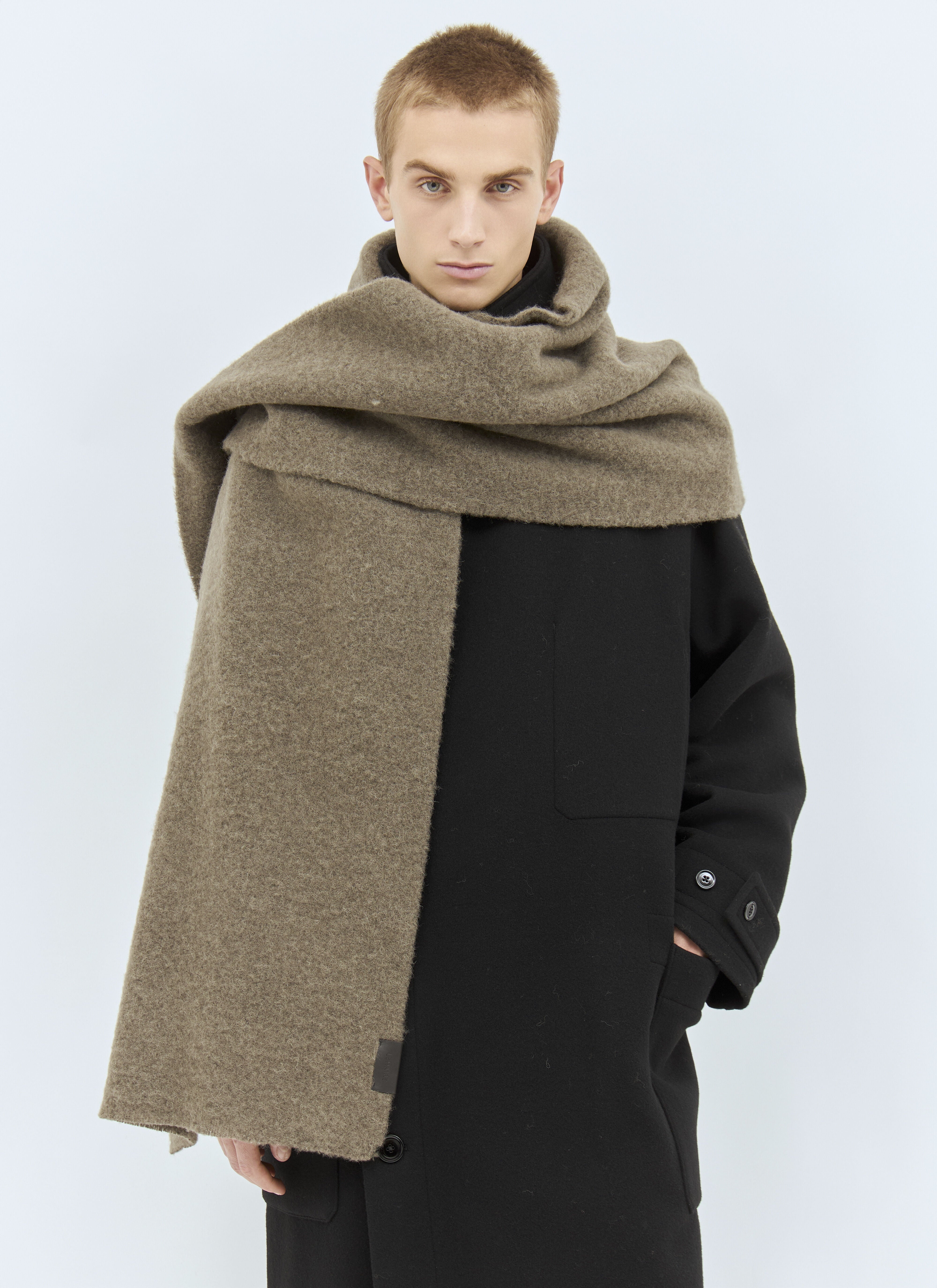 Lemaire Men Maxi Fluffy Scarf - 1