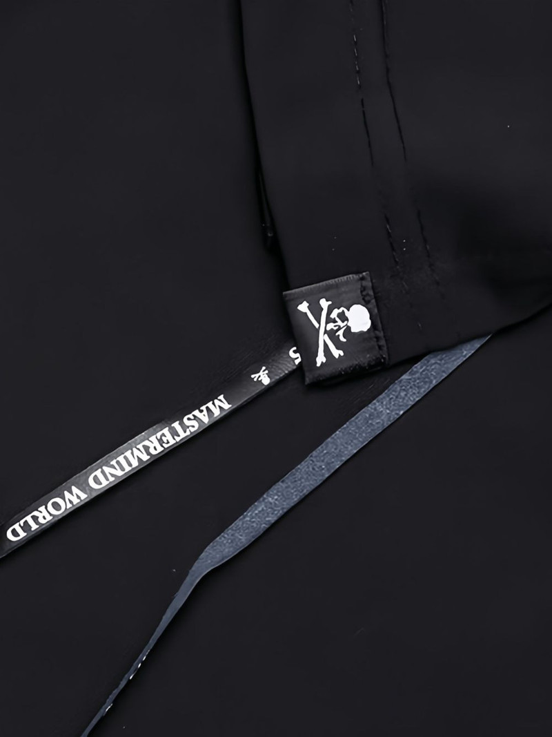 sequin-embellished skull T-shirt 3