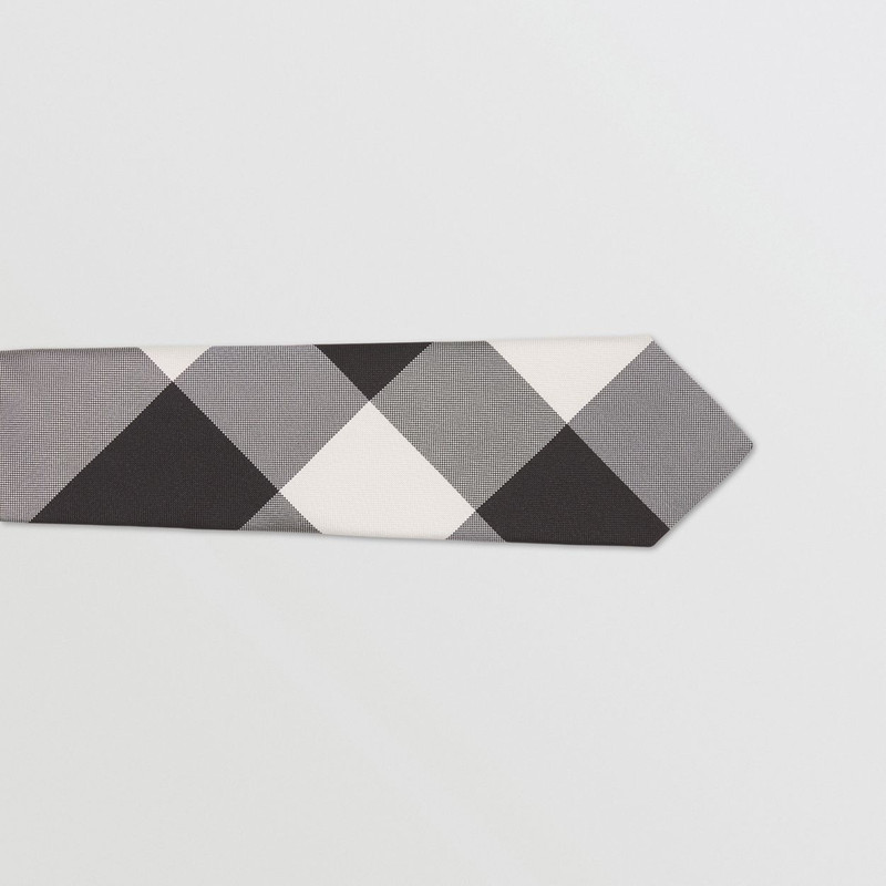 Burberry Classic Cut Check Silk Tie outlook