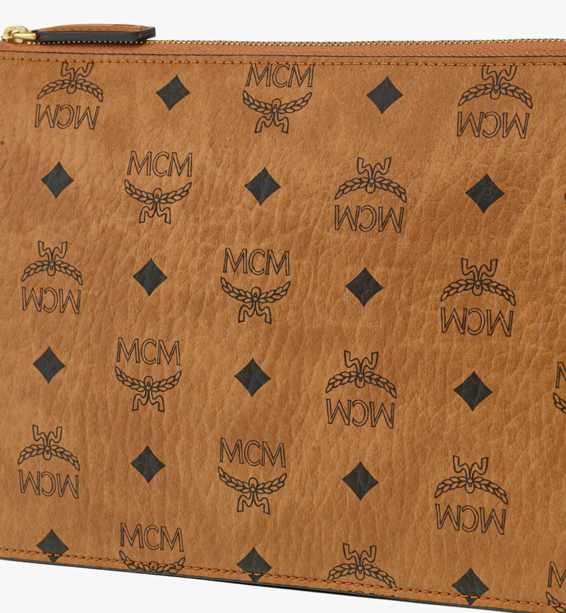 Wristlet Standing Pouch w/ Chain Strap in Visetos 6