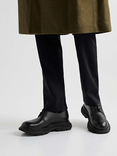 Alexander McQueen Exaggerated-Sole Leather Derby Shoes outlook