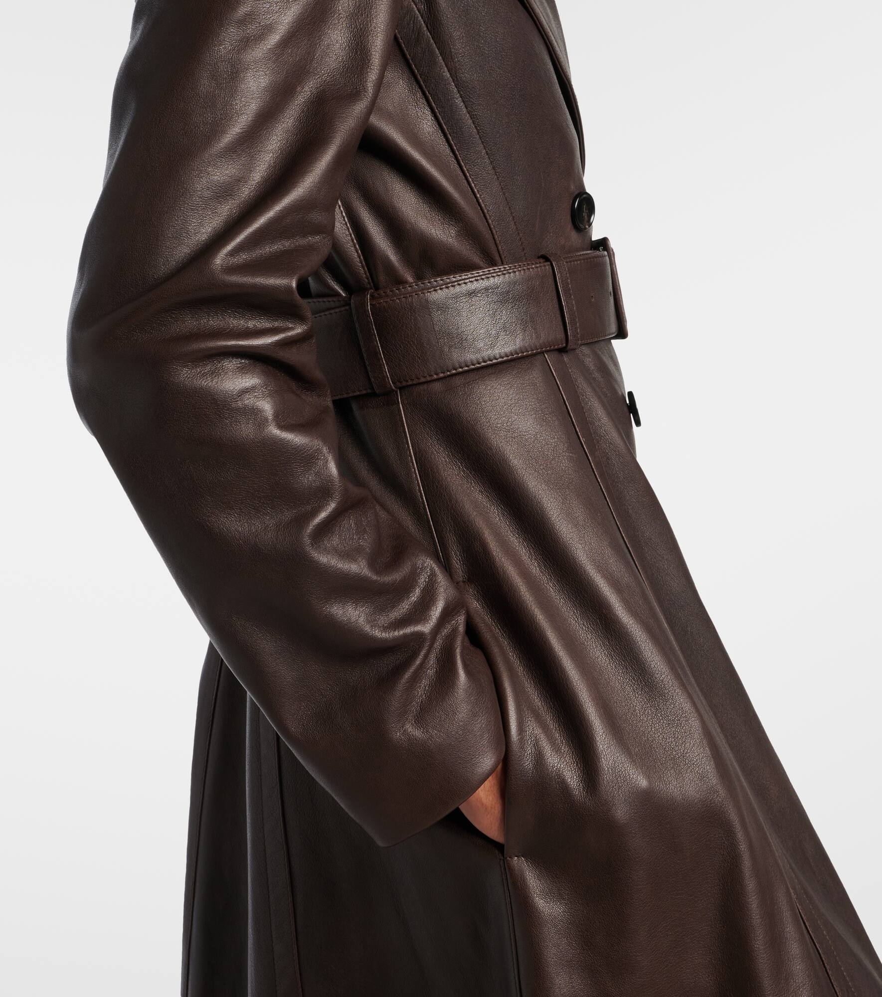 Leather coat - 5