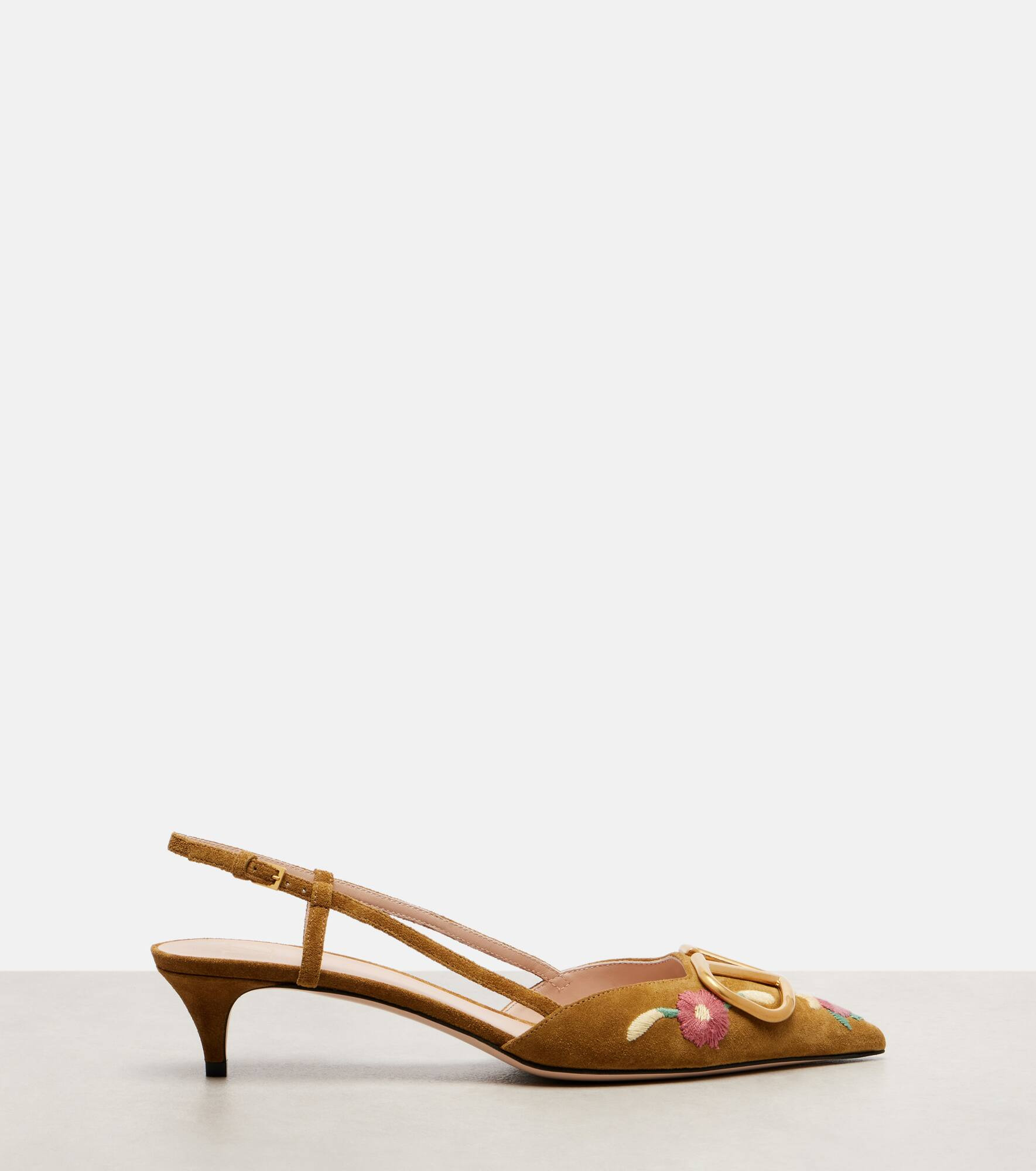 VLogo 40 embroidered suede slingback pumps - 4