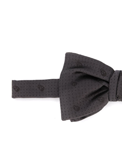 Alexander McQueen skull jacquard bow tie outlook