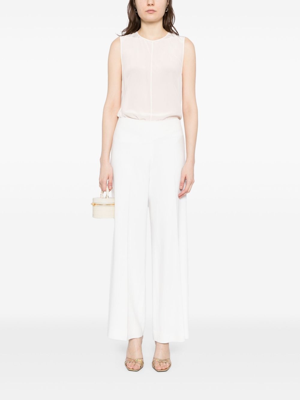 sleeveless top - 2