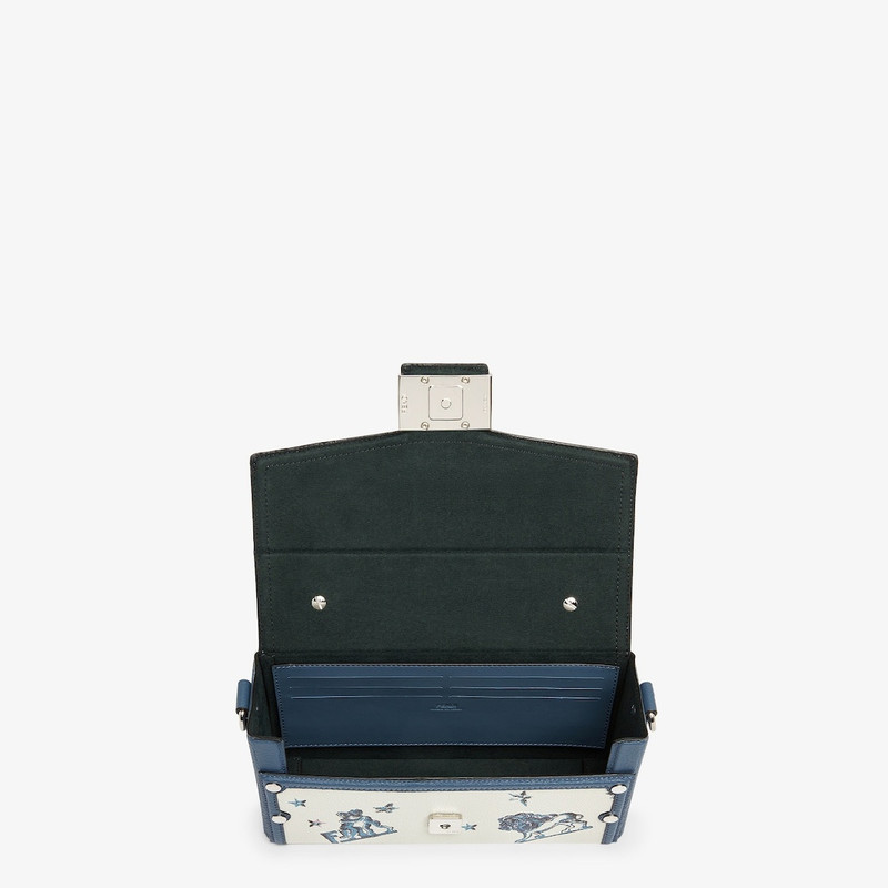 Soft Trunk Baguette 4