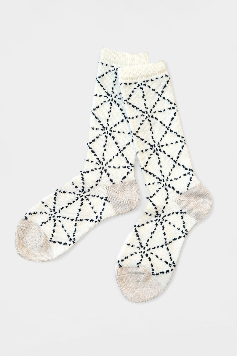 84 Yarns SASHIKO Socks - Natural 1