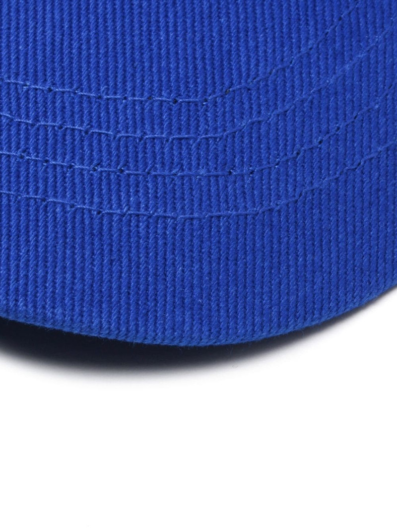 logo cap 4