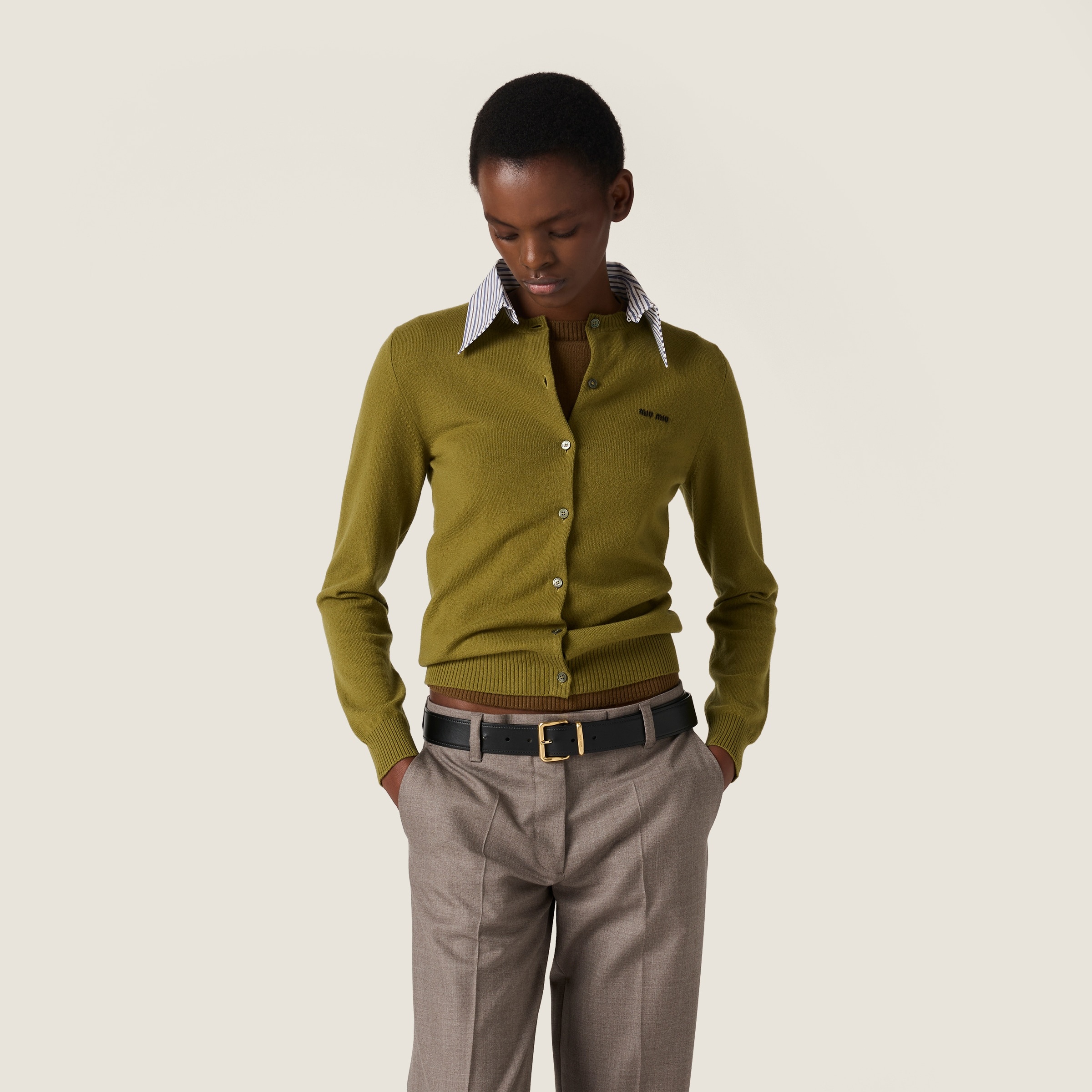 Cashmere cardigan with collar - 4