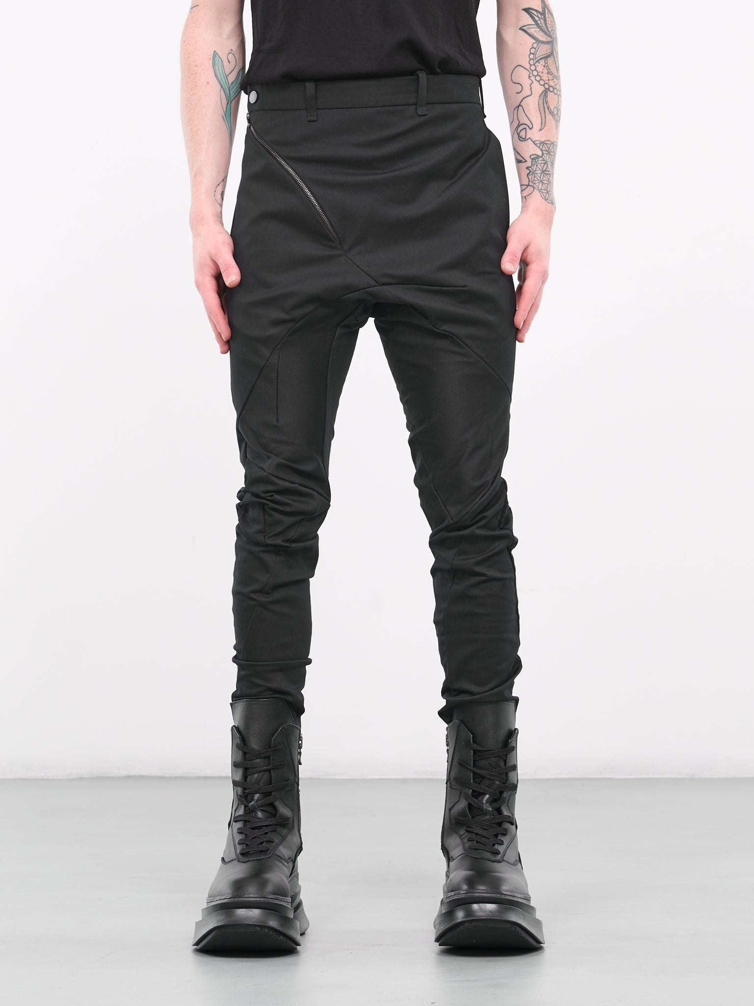 Distortion Skinny Pants - 1