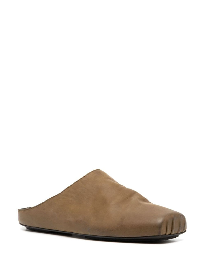 UMA WANG square-toe leather mules outlook