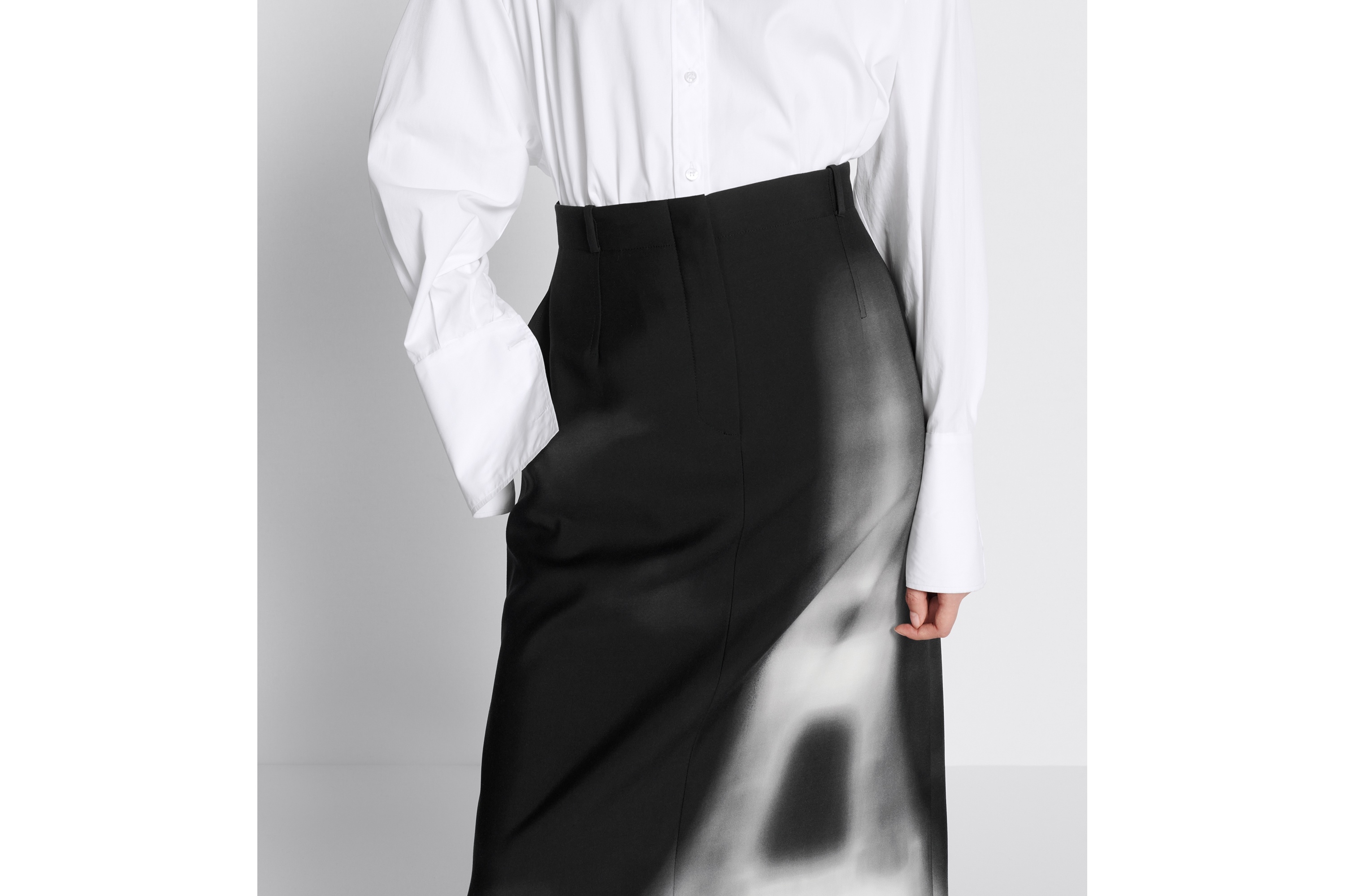 Mid-Length Skirt - 4
