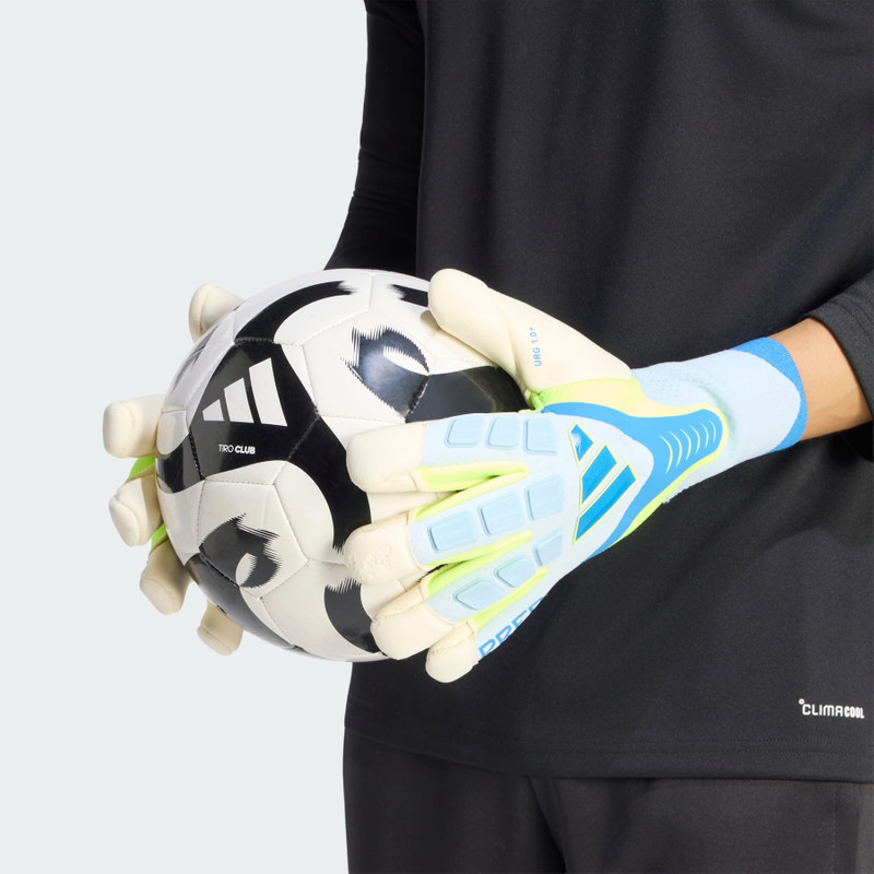 PREDATOR GOALKEEPER GLOVE PRO HYBRID PROMO 6