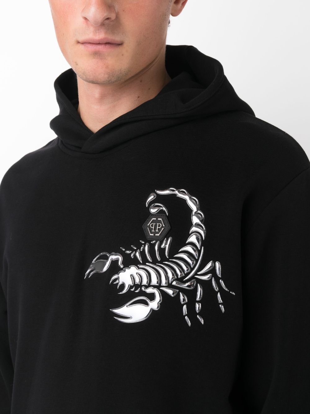 Scorpion appliqué-detail cotton hoodie - 5