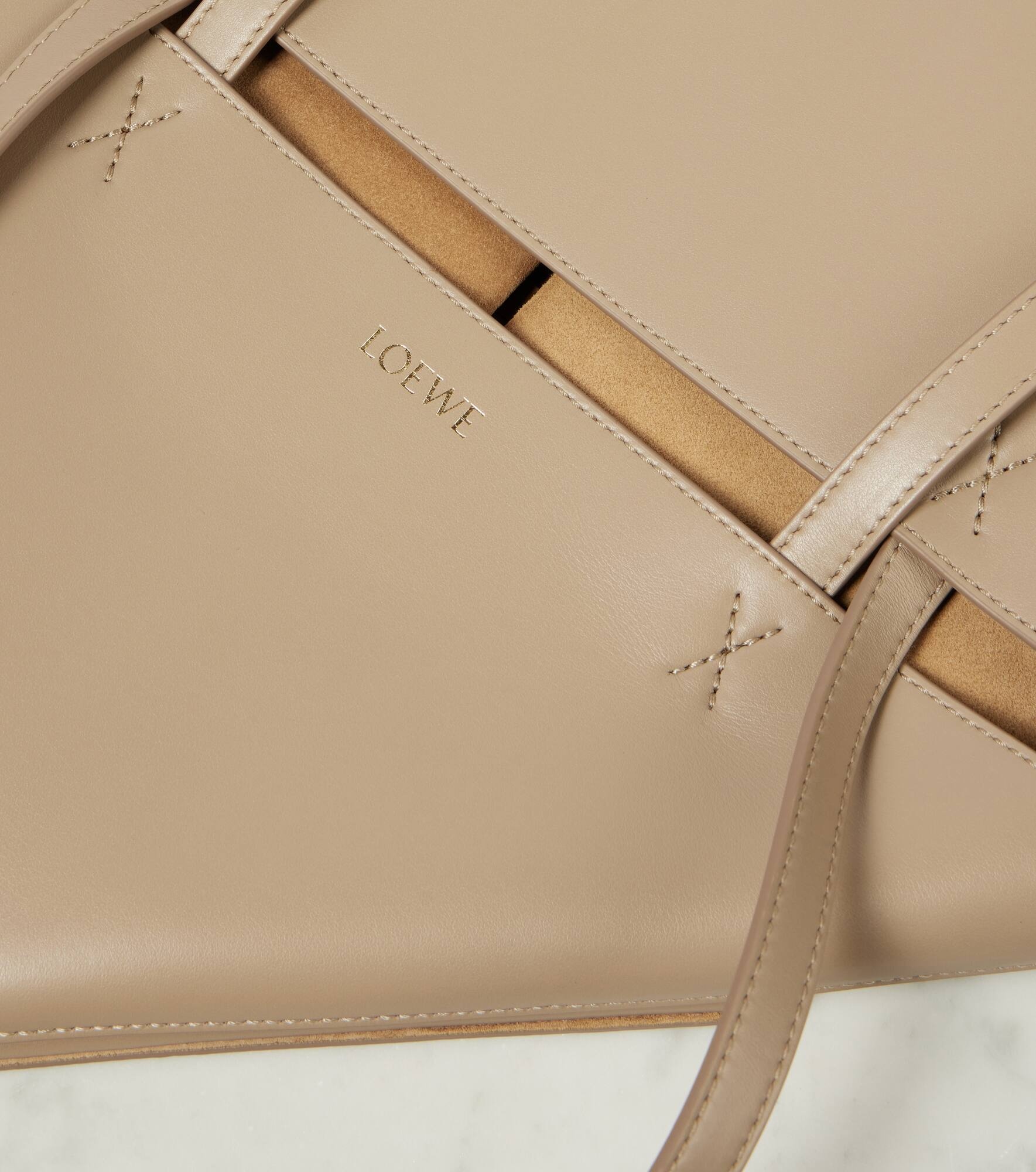 Puzzle Fold Medium leather tote bag - 6