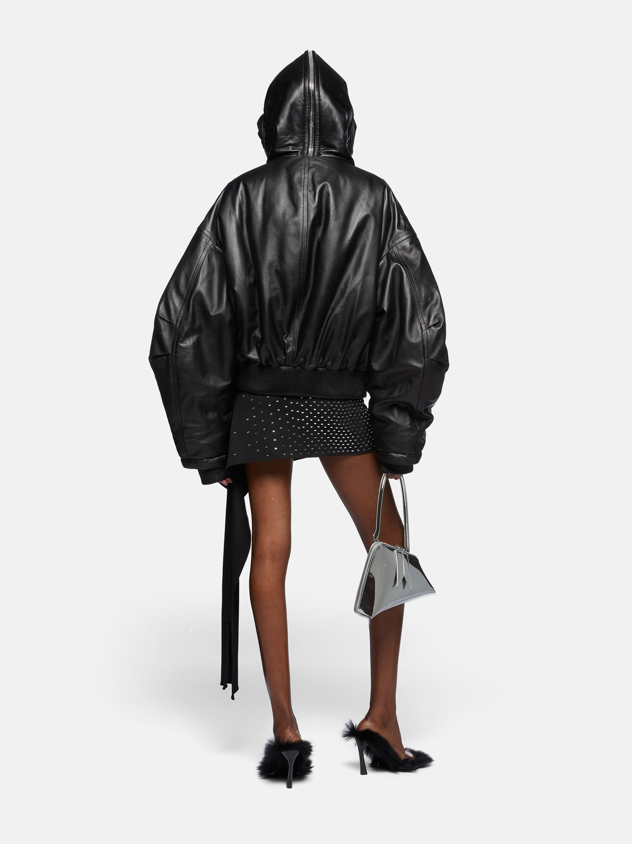 BLACK BOMBER - 3
