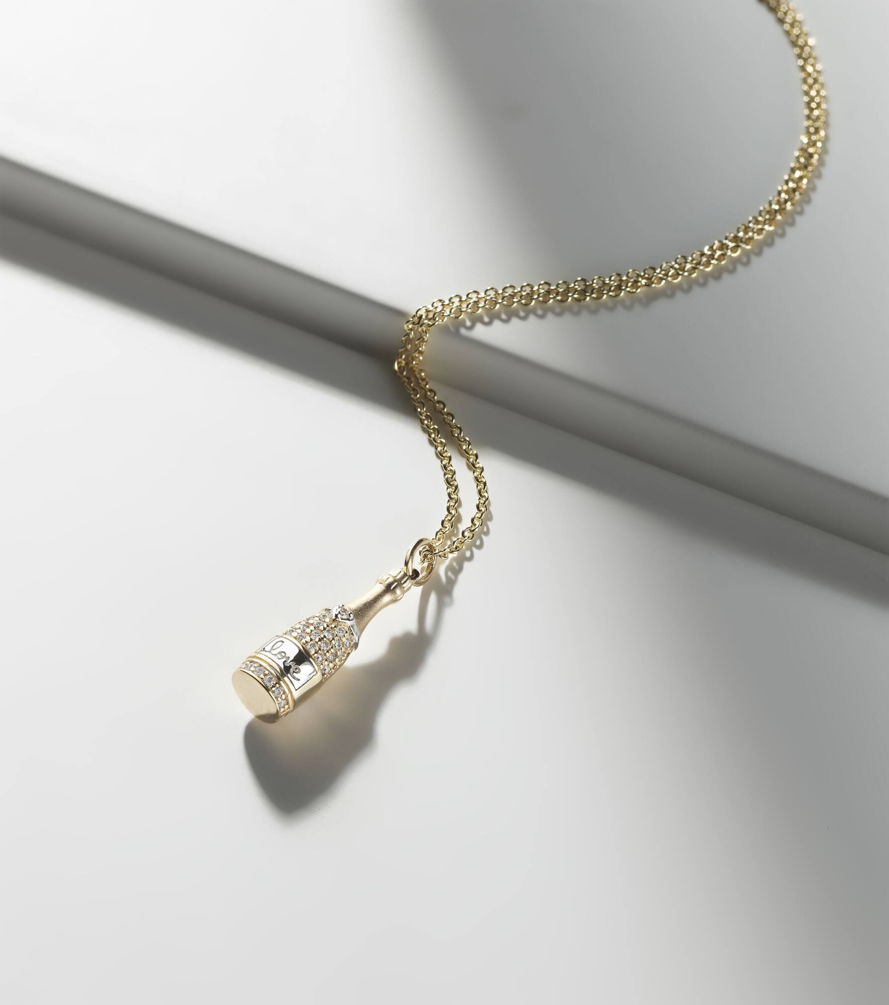 Champagne Bottle 14kt gold pendant necklace with diamonds - 5