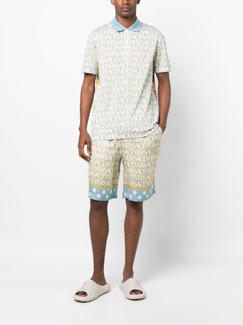 Versace Allover-print linen shorts - 2