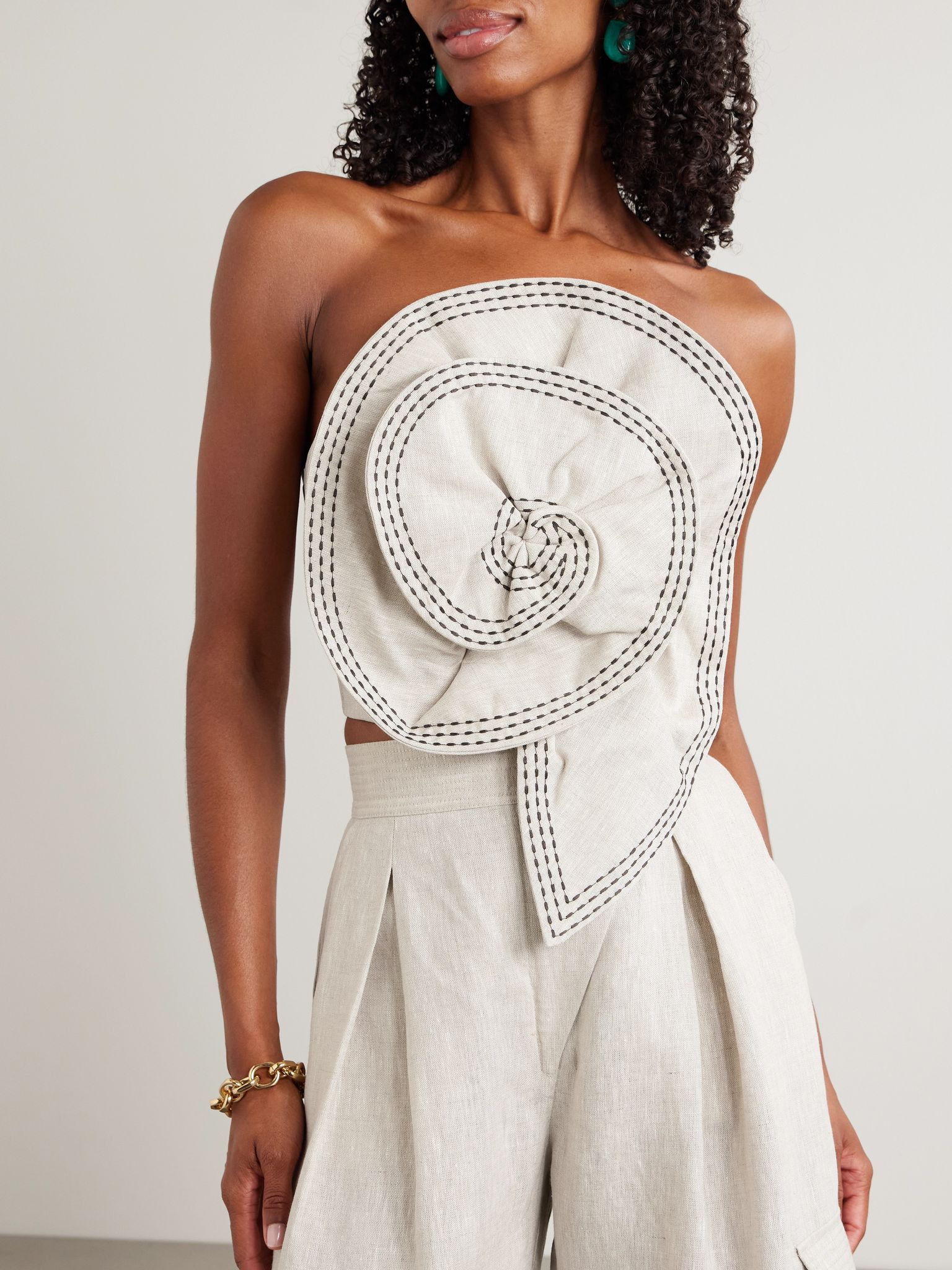 Cropped appliquéd topstitched linen bustier top Off-white - 3