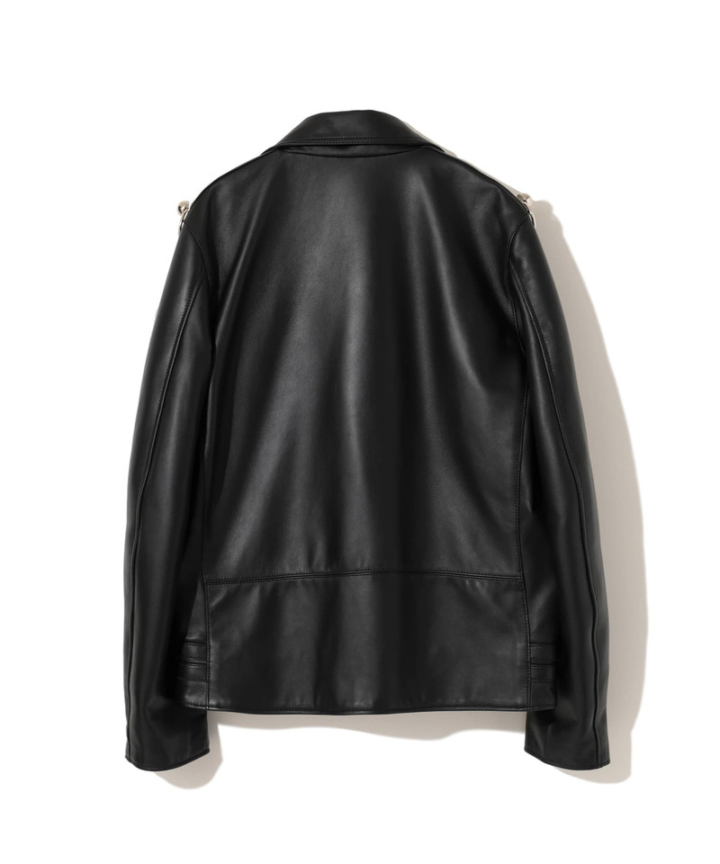 UNDERCOVER UC1D4210 outlook