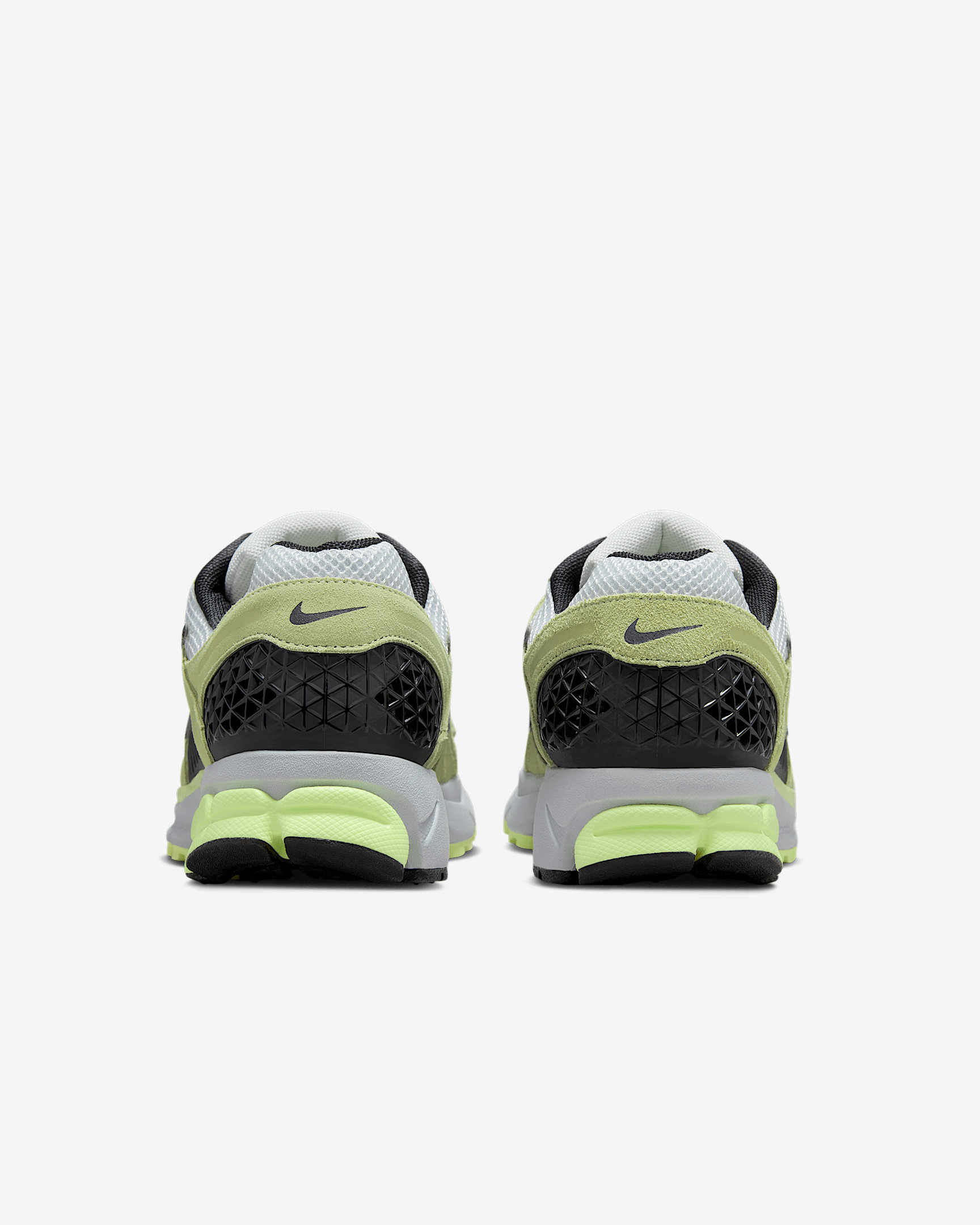Nike Zoom Vomero 5 Men's Shoes - 6