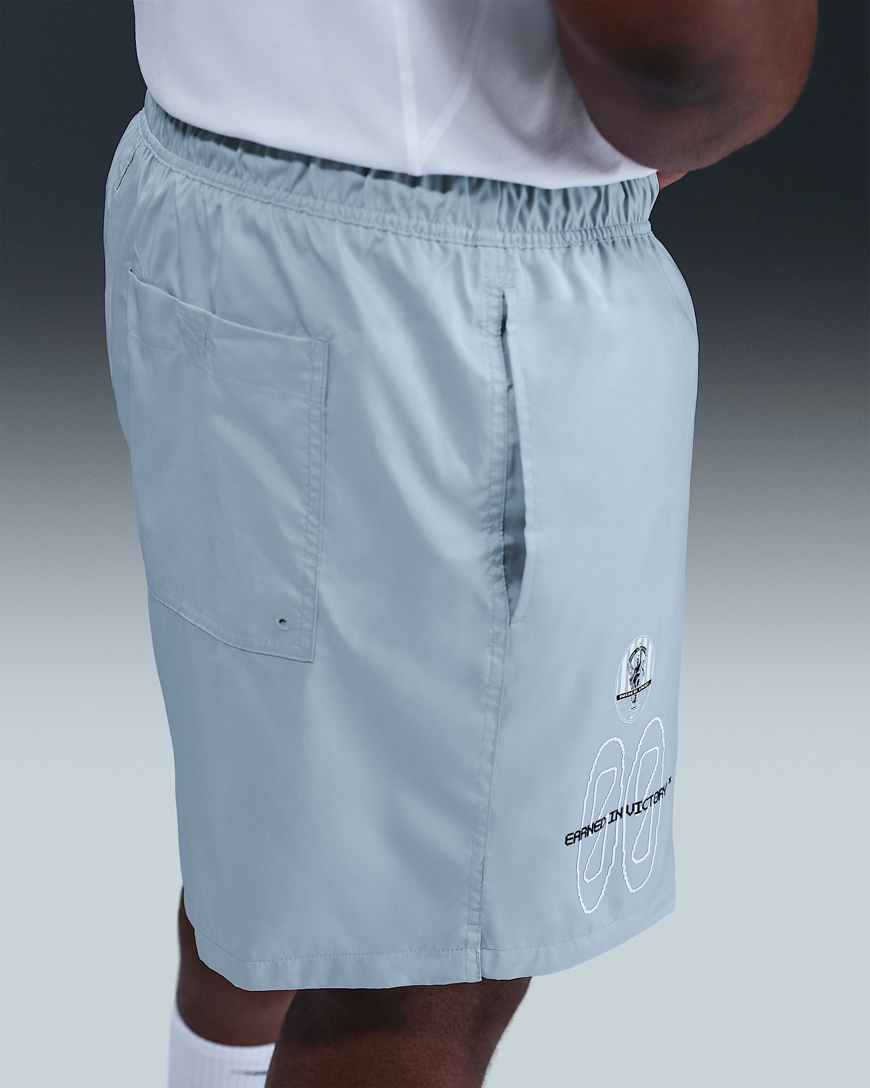 Nike Club Men's Flow Shorts - 8