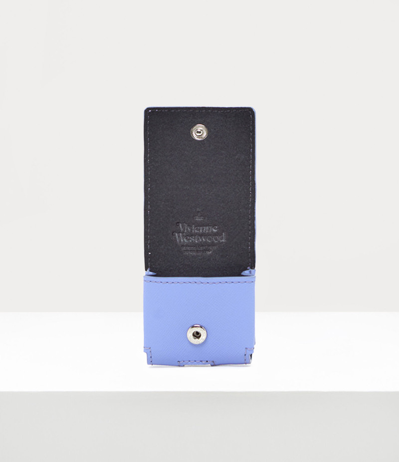 DEBBIE SMALL ROUNDED AIRPOD CASE 3